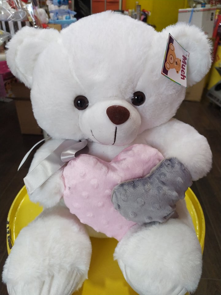 PLUSH BEAR WITH A HEART OF 40 CM