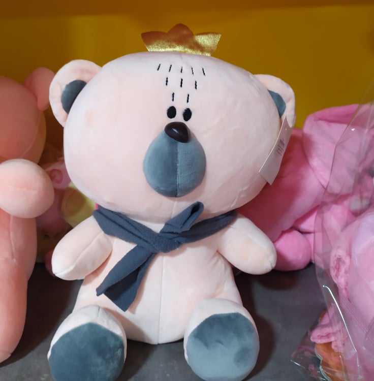 PLUSH BEAR WITH CROWN 30 CM